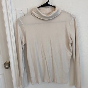 Turtle neck cotton shirt